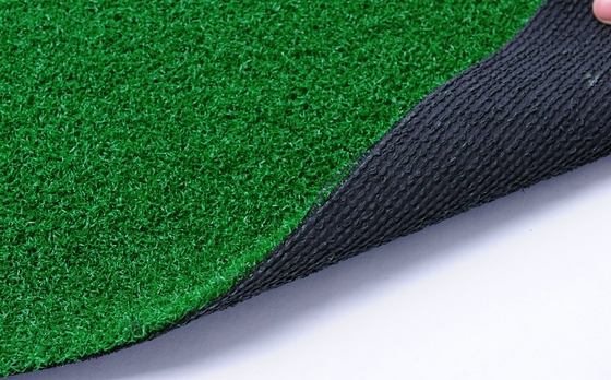 tappeto erboso sintetico del prato inglese di golf di 15mm, erba artificiale per all'aperto, calibro 5/32 del paesaggio 4000Dtex
